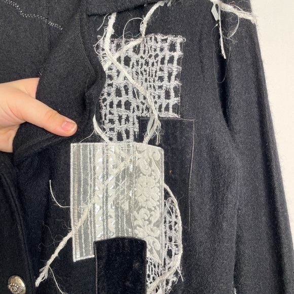 VTG Funky Wool Gap peacoat with metallic threading and embroidery patchwork Sz.L - Picture 7 of 9